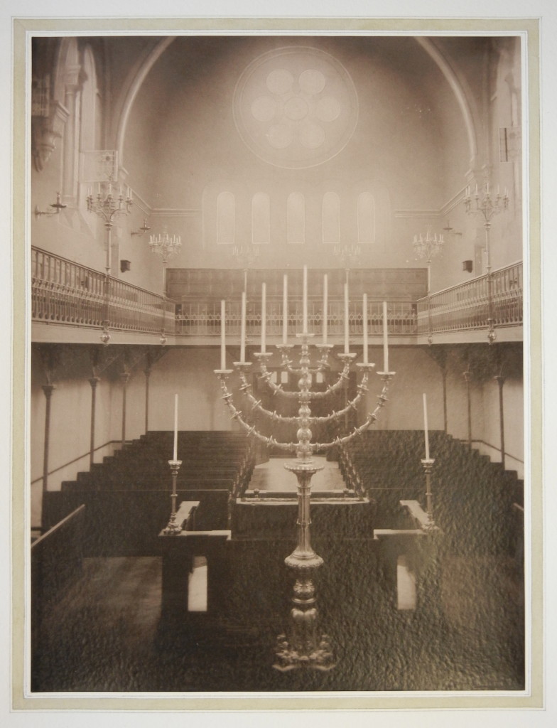 Versailles Synagogue interior 2