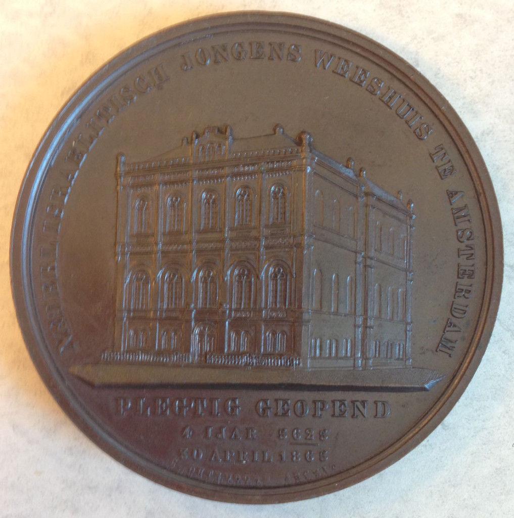 Jewish Orphanage Amsterdam medal front