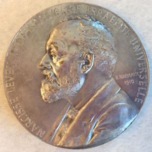 Narcisse Leven medal front